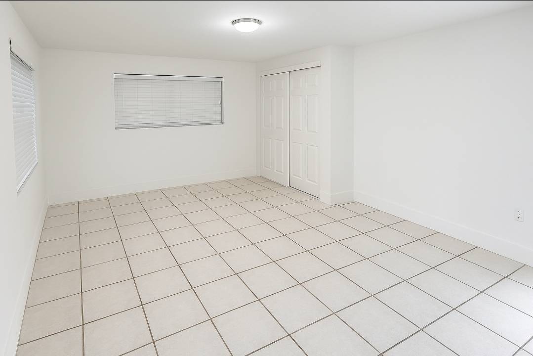 Photo - 3292 SW 24th St Apartment Unit 3