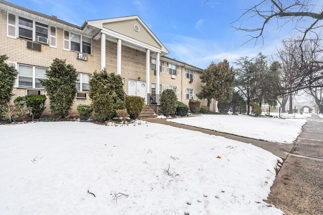 Photo - Cheryl Gardens