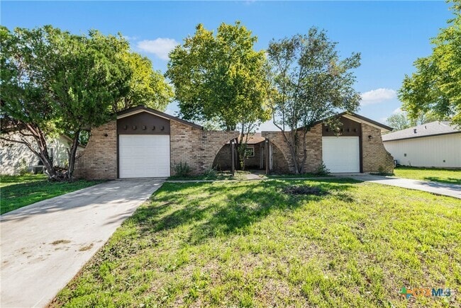 Building Photo - 1524 Eichen Rd Rental