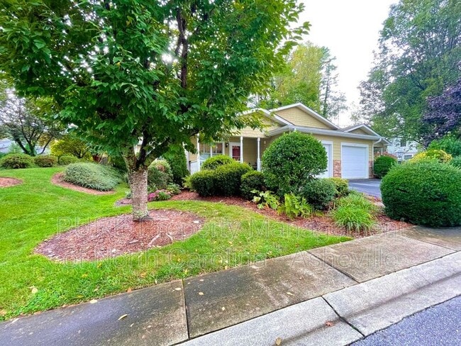 Photo - 15 Spring Village Ln