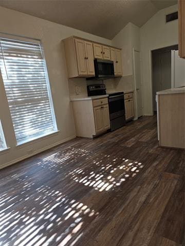 Photo - 741 Dema Ln
