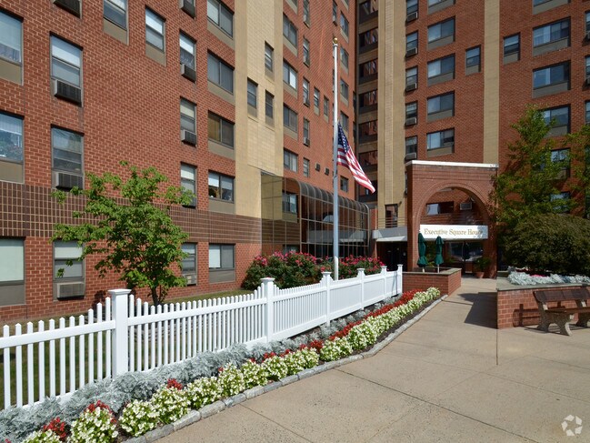 Photo - Executive Square