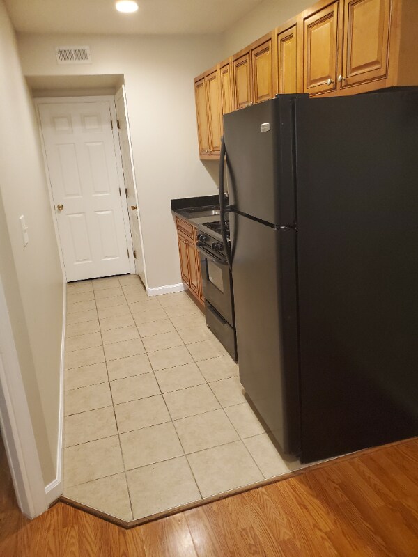 Photo - 1507 17th St SE Unit Apartment 1