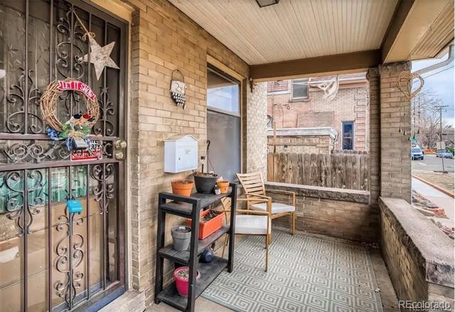 Photo - 414 E 5th Ave