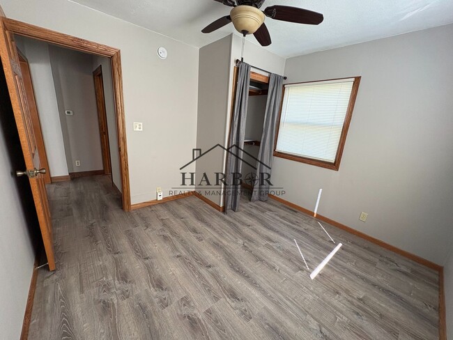 Photo - 1/2 Off first full month of rent!