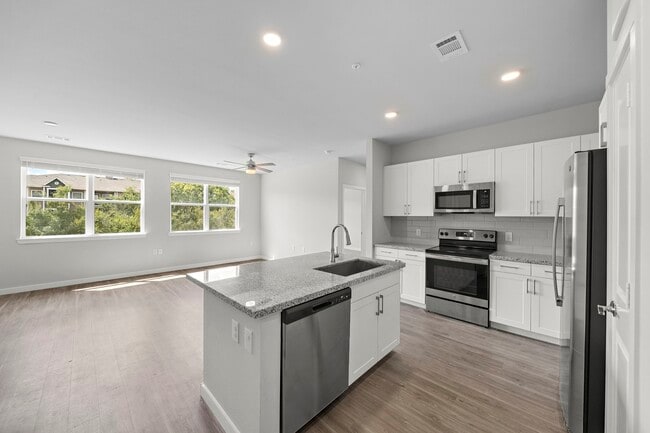 Building Photo - 2555 Farm to Market 2920 Unit B2.6307