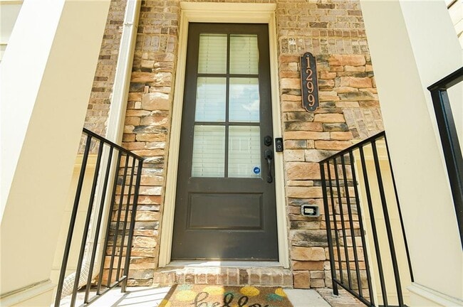 Photo - 1299 Linden Ct