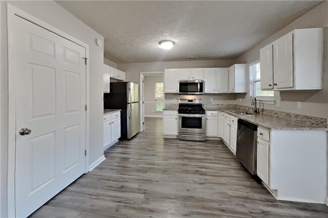 Photo - 926 Tilford Ct