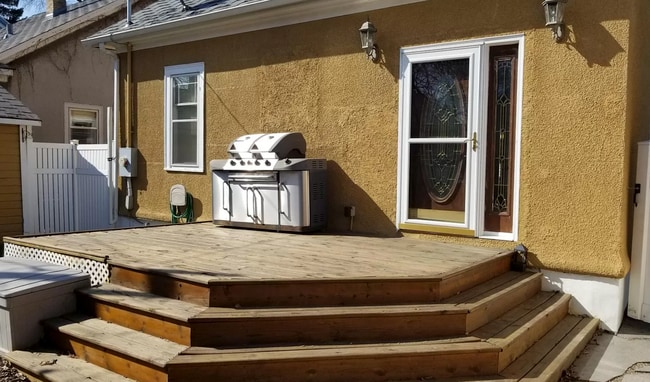 Photo - 814 11th Ave N