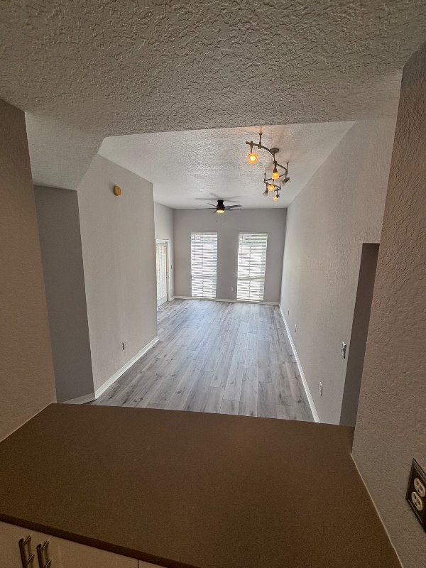 Photo - 501 S Moody Ave