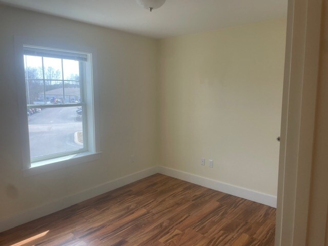 77 Gary L Maietta Pky Unit 105