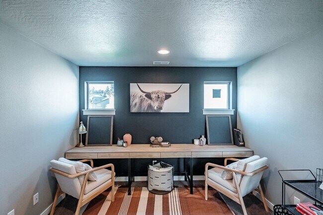 Photo - Beautiful 3 Bedroom on Large Corner Lot!