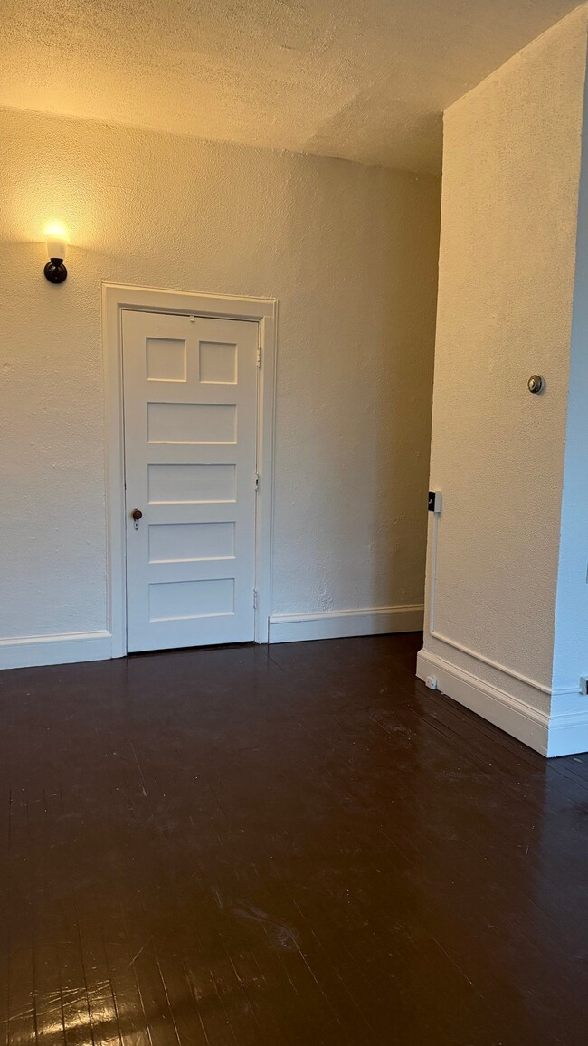 79 4th St Unit 7