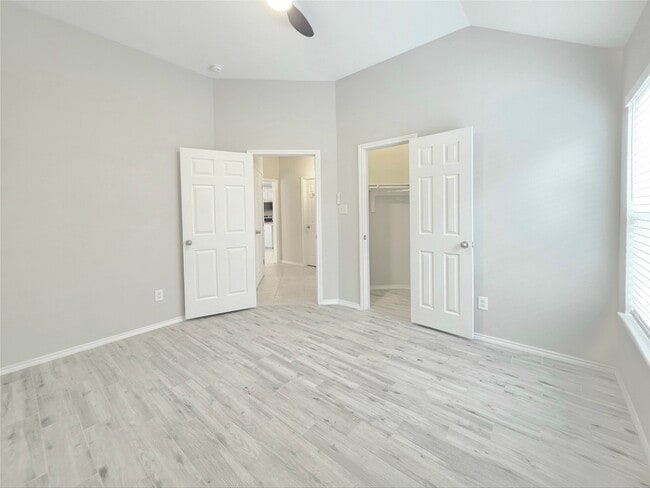 Photo - 17602 Haywood Oaks Dr