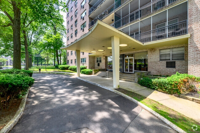 Building Photo - 25 Cartright St Unit 5K Rental