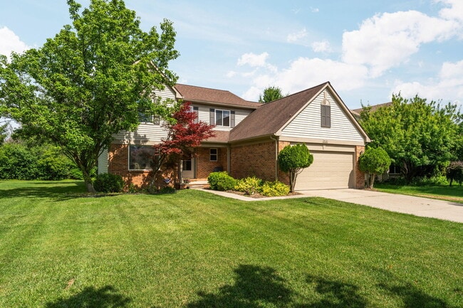 Building Photo - 4141 Crystal Creek Dr
