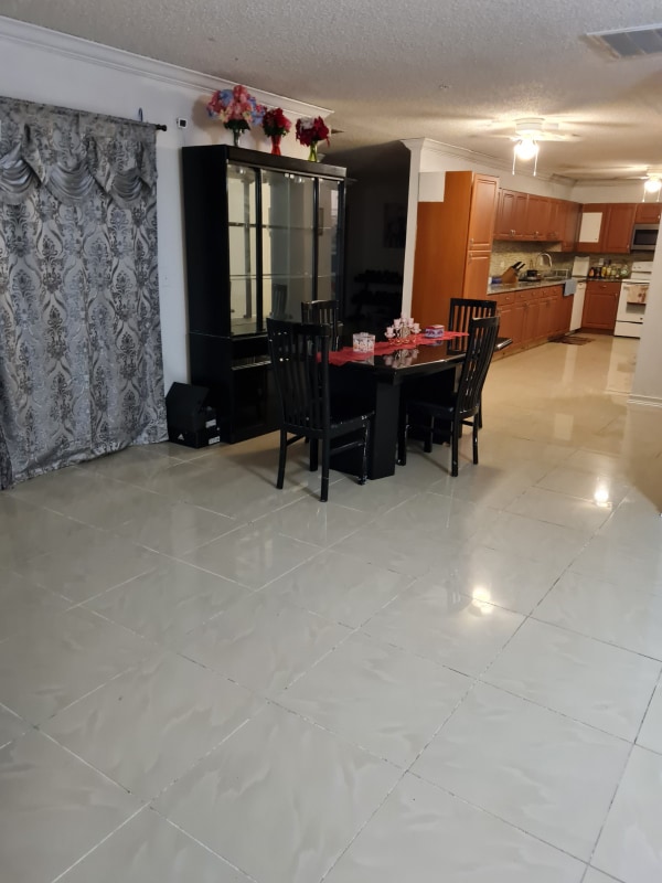 Photo - 1127 Lodge Cir