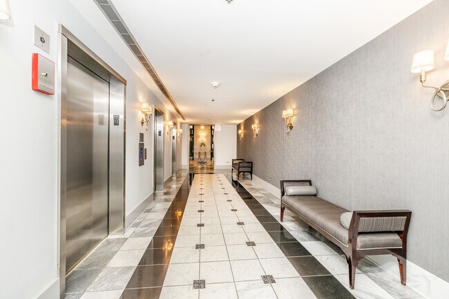 Photo - 70 W Huron St Unit 503