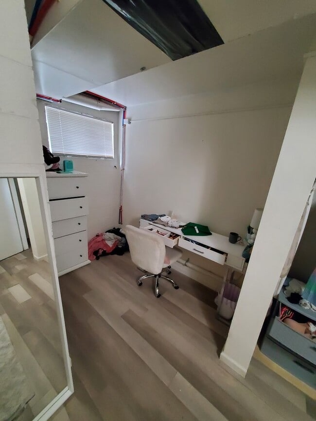 Photo - Alpine Ave (Triplex) Unit 533 Alpine Ave