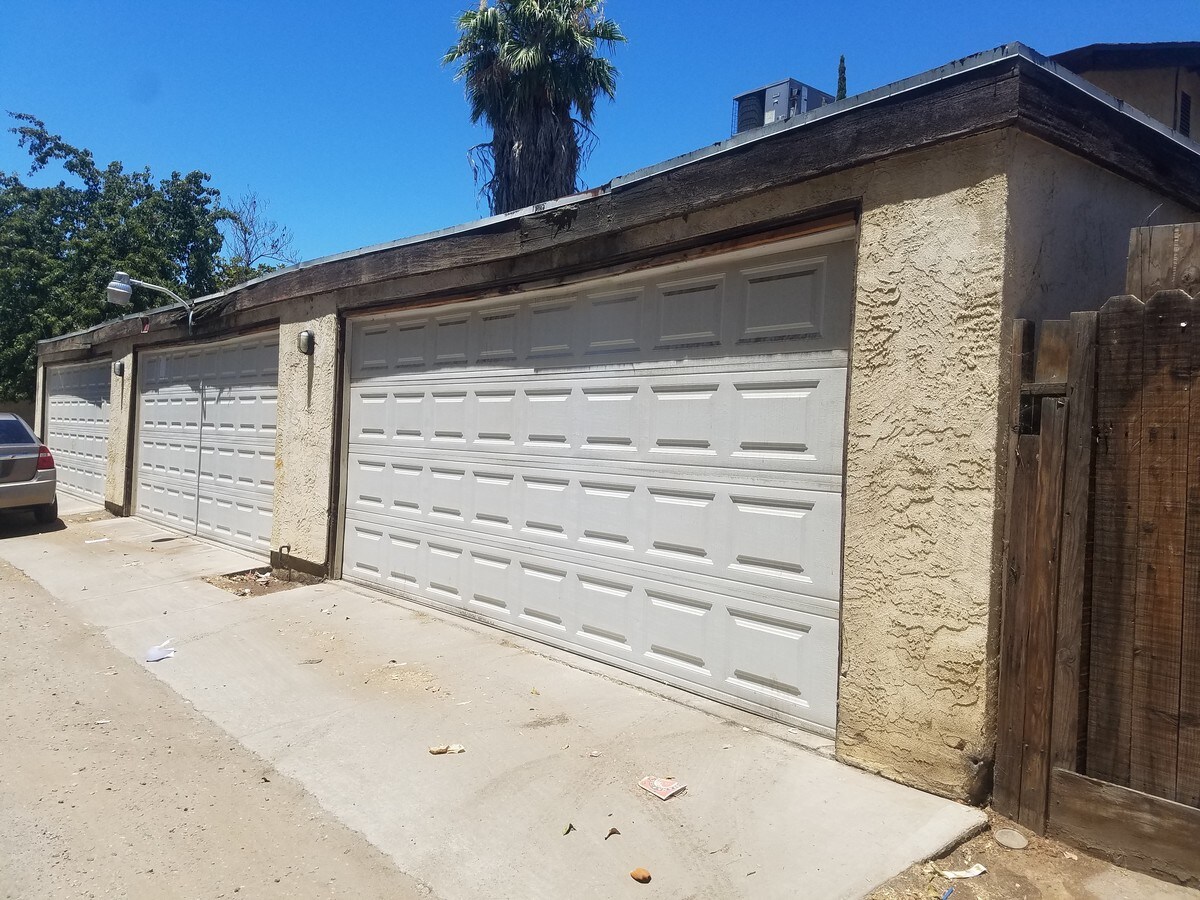 Photo - 4309 Parkwood Court