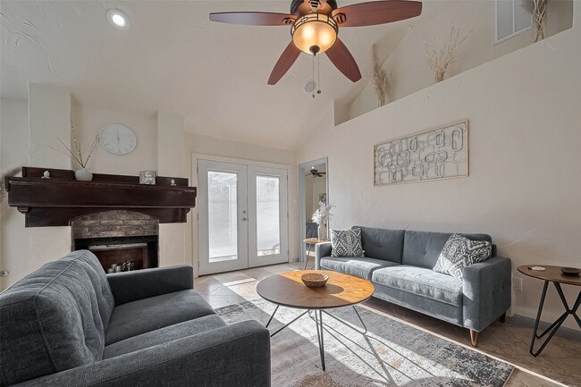 Building Photo - 30411 Arborg Dr Rental