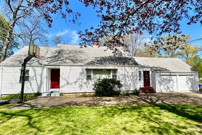 Building Photo - 478 Judd St Rental