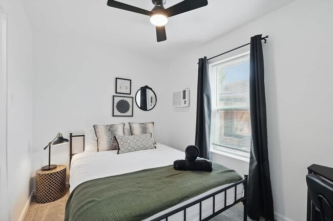 Photo - 2336 Minnie St Unidad SI ID1514807P