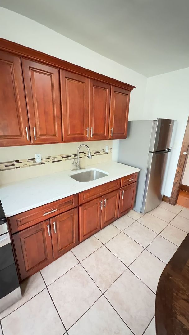 36 Farr Ave Unidad 36 Farr Apt 1