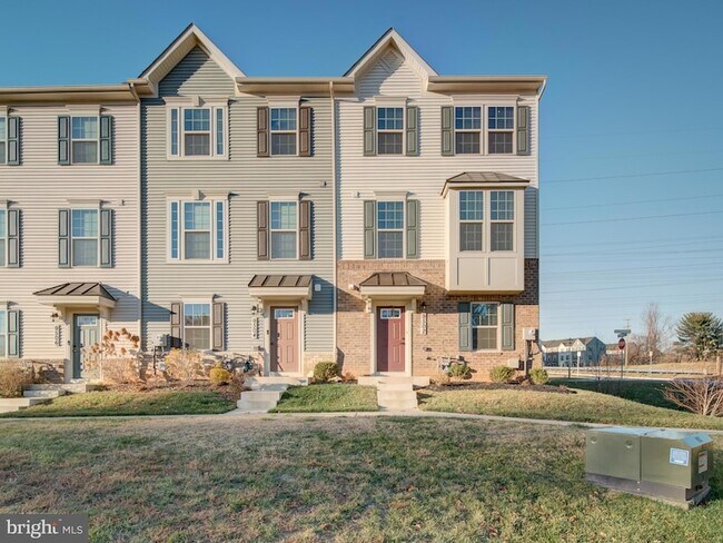 Photo - 9502 Autumn Berry Pl