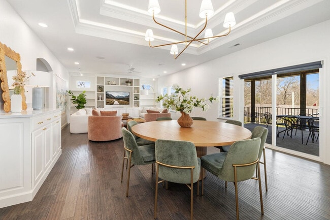 Photo - 802 NW D St Unit SI ID1514364P