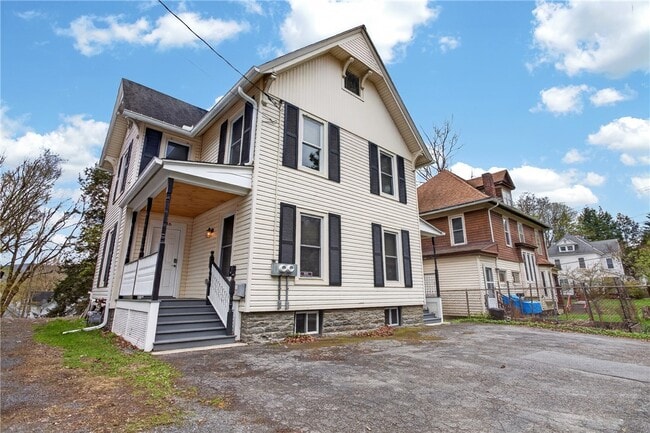 Photo - 36 Cedar St