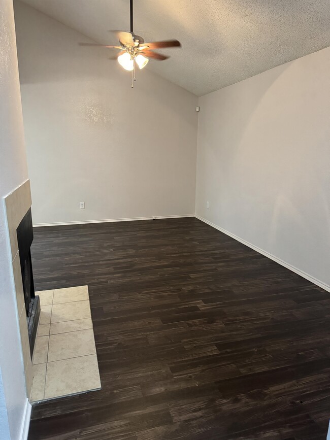 Photo - 5988 Westcreek Dr