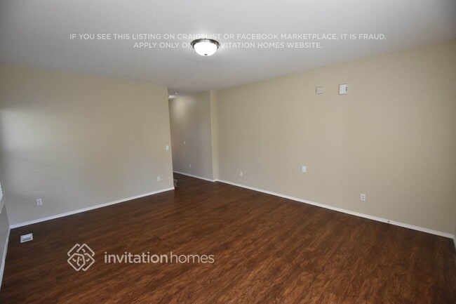 Photo - 2321 171st St E