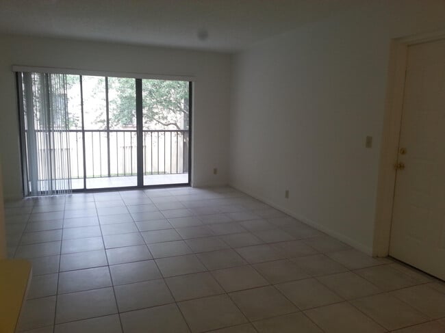 Photo - 206 Foxtail Dr Unit B2