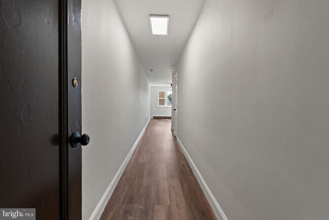 Photo - 610 57th St NE Unit 202