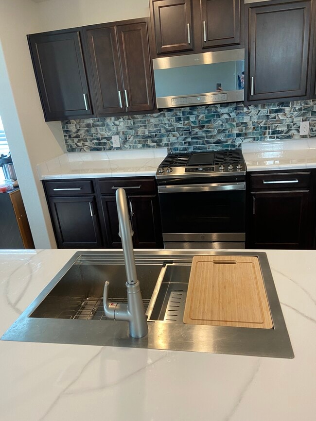 Photo - 8226 Blue Canal