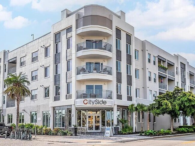Building Photo - 700 Cocoanut Ave Unit 129 Rental