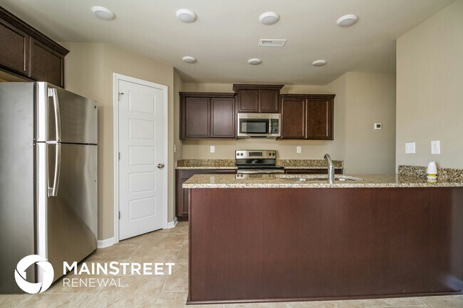 Photo - 724 Hollandale Rd