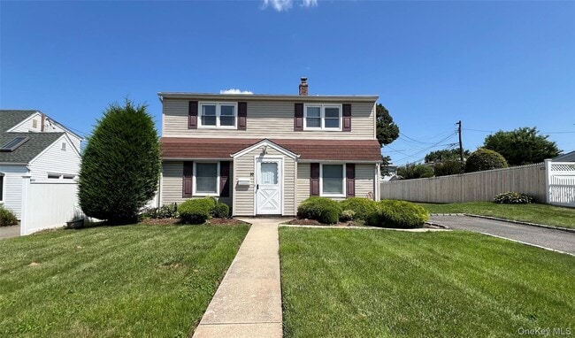 Photo - 30 Castle Ln
