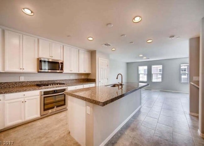 Photo - 1014 Warsaw Ave