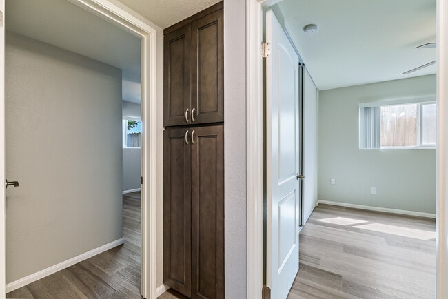 Woodlawn Gardens Apartments
