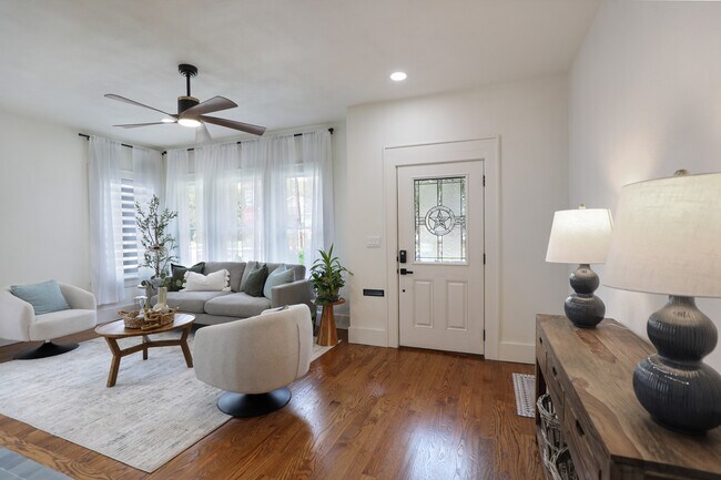 Photo - 1407 W Louisiana St