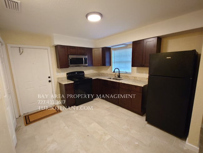 Photo - 917 Jensen Ave