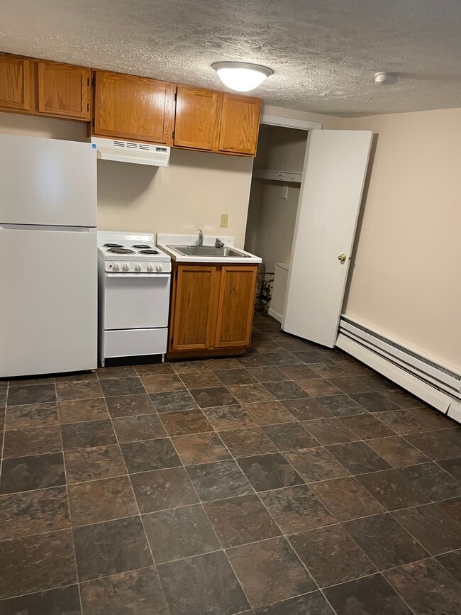 Kitchen/Living Space - 1201 Fort Crook Rd S Unit N