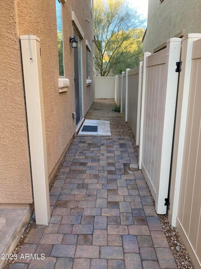 Photo - 1367 S Country Club Dr