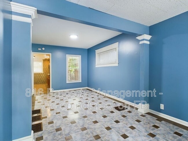 Photo - 411 Norton Ave