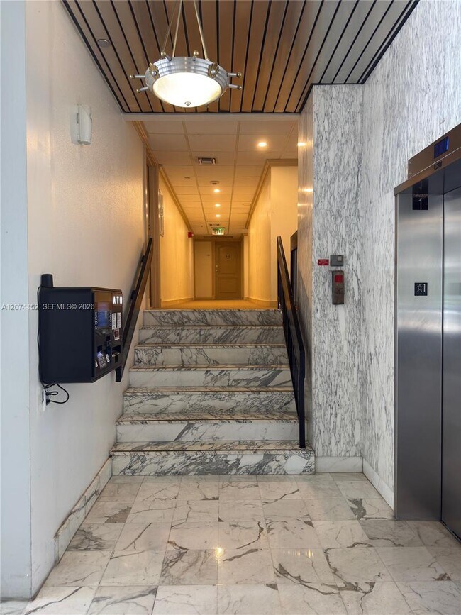 3675 N Country Club Dr Unit 109