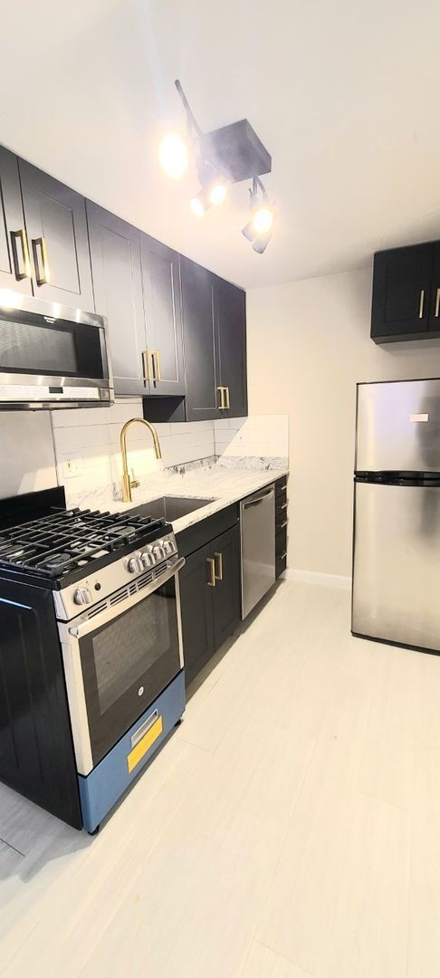 Photo - Bigelow Chapman Apartments