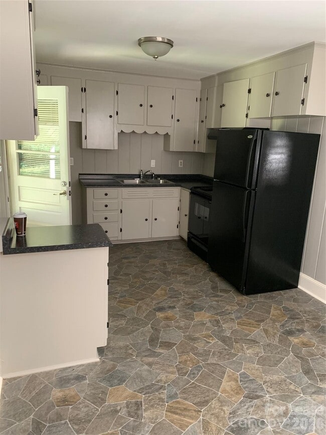 Photo - 4422 Brooktree Dr