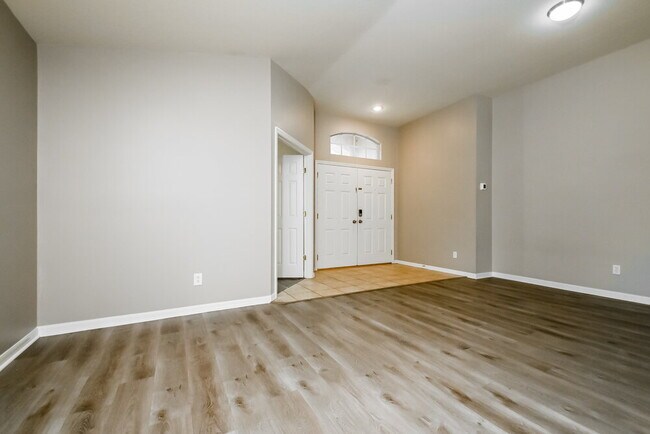 Photo - 1217 Barclay Wood Dr